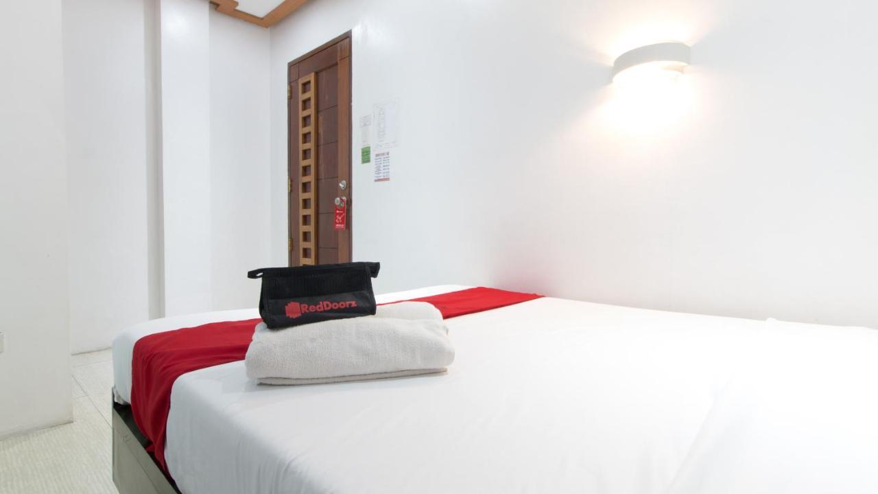 Готель Reddoorz @ Real Fatima Tacloban Anibong Екстер'єр фото