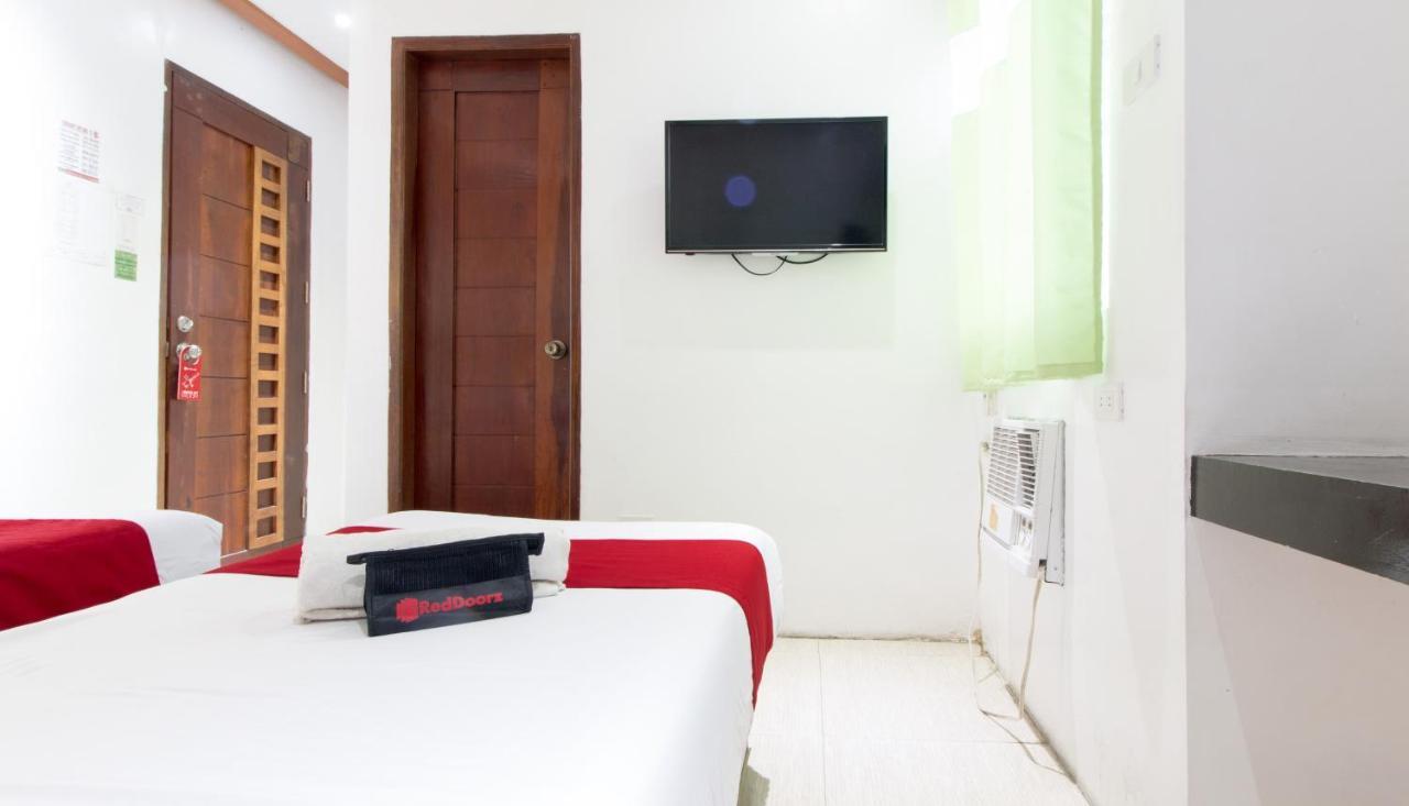 Готель Reddoorz @ Real Fatima Tacloban Anibong Екстер'єр фото